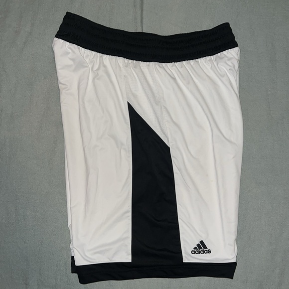 Official NBA G LEAGUE Combine Invite Adidas Shorts - Picture 2 of 9